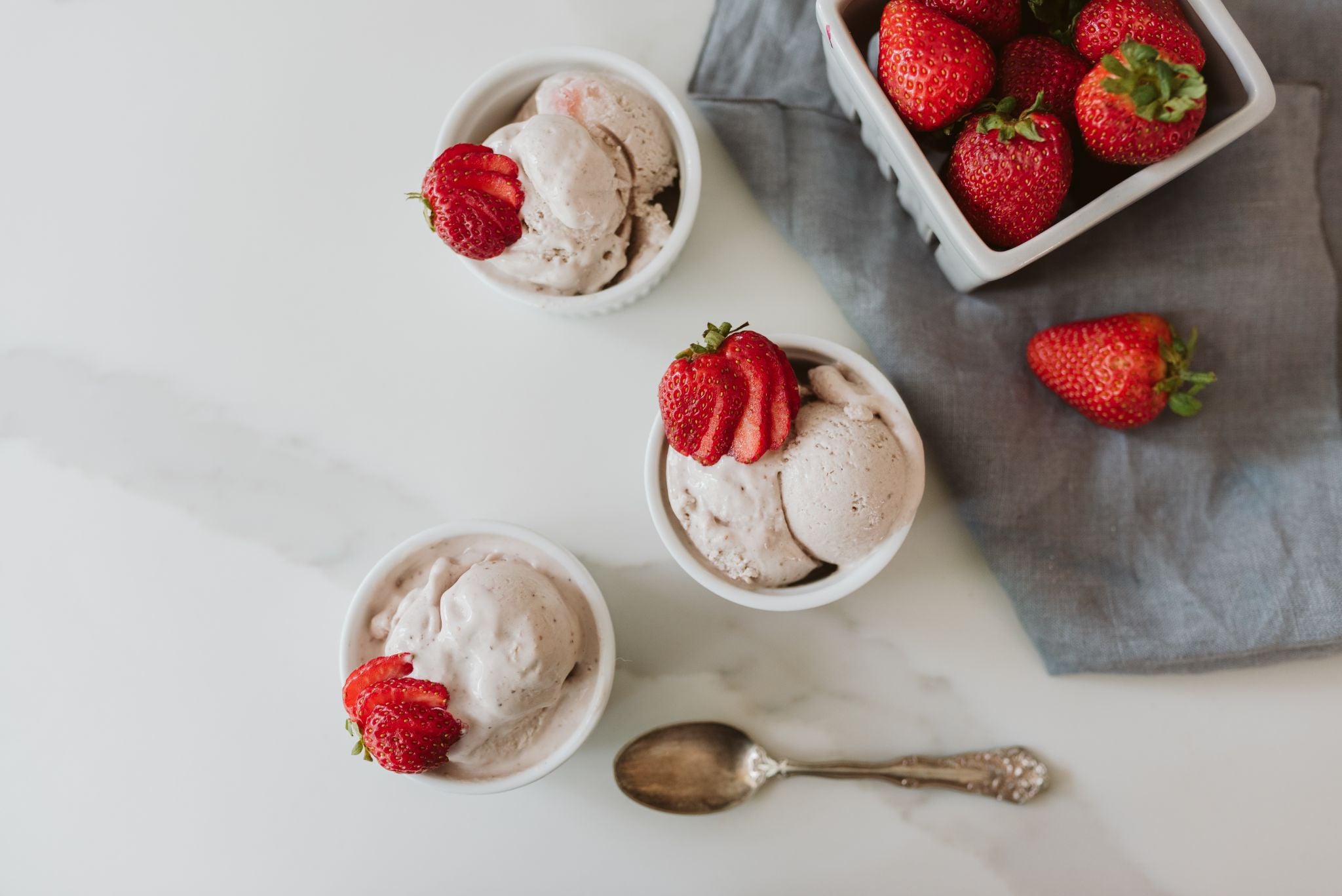 strawberry soft serve ice cream
